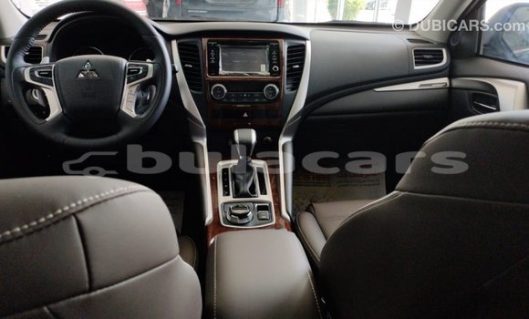 Buy Import Mitsubishi Montero Black Car in Import - Dubai in Central Buy Import Mitsubishi Montero Black Car in Import - Dubai in Central