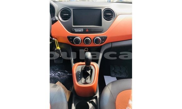Buy Import Hyundai i10 Black Car in Import - Dubai in Central Buy Import Hyundai i10 Black Car in Import - Dubai in Central