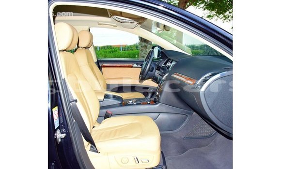 Buy Import Audi Q7 Black Car in Import - Dubai in Central Buy Import Audi Q7 Black Car in Import - Dubai in Central