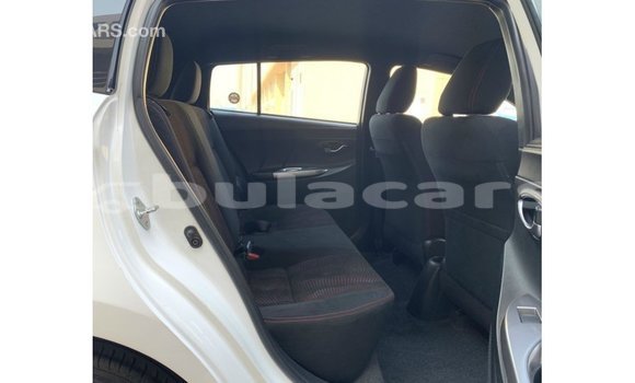 Buy Import Toyota Yaris White Car in Import - Dubai in Central Buy Import Toyota Yaris White Car in Import - Dubai in Central