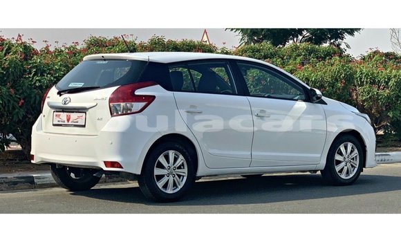 Buy Import Toyota Yaris White Car in Import - Dubai in Central Buy Import Toyota Yaris White Car in Import - Dubai in Central