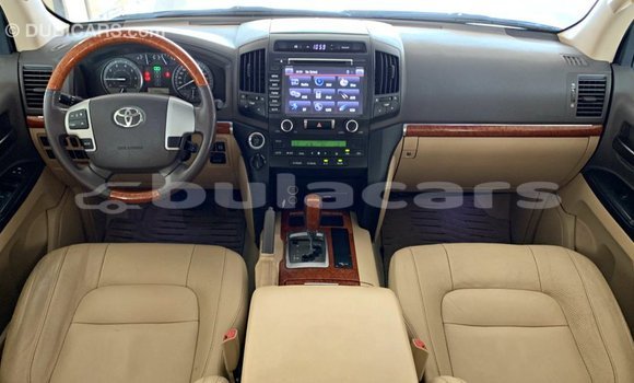 Buy Import Toyota Land Cruiser Black Car in Import - Dubai in Central Buy Import Toyota Land Cruiser Black Car in Import - Dubai in Central