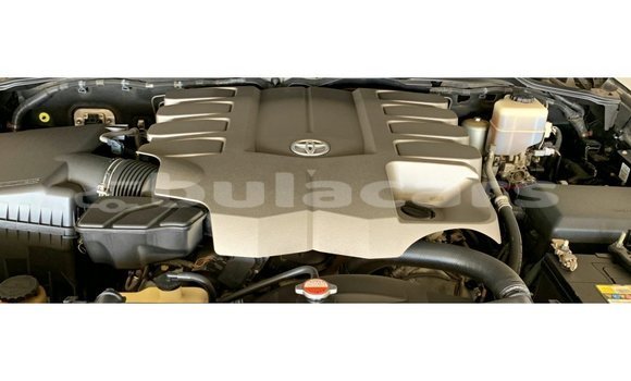 Buy Import Toyota Land Cruiser Black Car in Import - Dubai in Central Buy Import Toyota Land Cruiser Black Car in Import - Dubai in Central