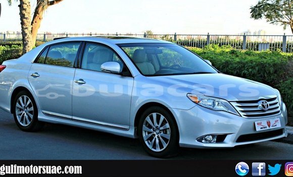 Buy Import Toyota Avalon Grey Car in Import - Dubai in Central
