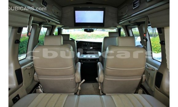 Buy Import GMC Acadia Other Car in Import - Dubai in Central Buy Import GMC Acadia Other Car in Import - Dubai in Central