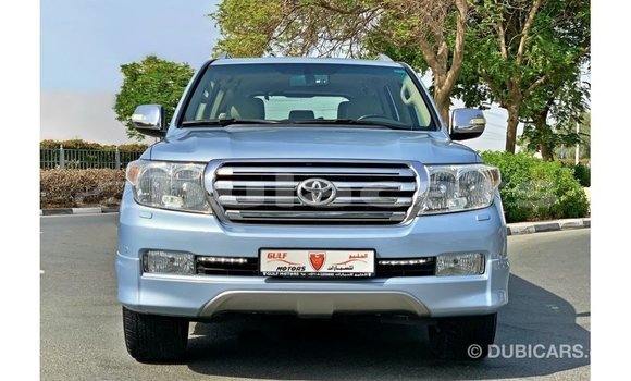 Buy Import Toyota Land Cruiser Blue Car in Import - Dubai in Central Buy Import Toyota Land Cruiser Blue Car in Import - Dubai in Central