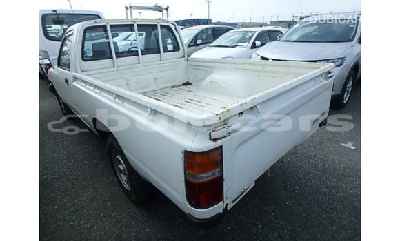 Buy Import Toyota Hilux White Car in Import - Dubai in Central Buy Import Toyota Hilux White Car in Import - Dubai in Central