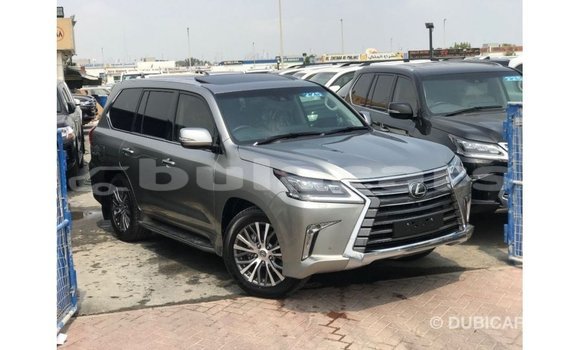 Acheter Import Voiture Lexus LX Gris à Import - Dubai, Central Acheter Import Voiture Lexus LX Gris à Import - Dubai, Central