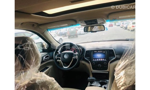 Buy Import Jeep Grand Cherokee Black Car in Import - Dubai in Central Buy Import Jeep Grand Cherokee Black Car in Import - Dubai in Central