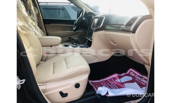 Buy Import Jeep Grand Cherokee Black Car in Import - Dubai in Central Buy Import Jeep Grand Cherokee Black Car in Import - Dubai in Central