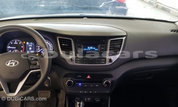 Buy Import Hyundai Tucson White Car in Import - Dubai in Central Buy Import Hyundai Tucson White Car in Import - Dubai in Central