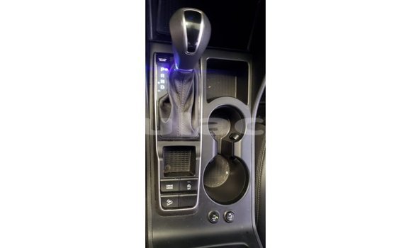 Buy Import Hyundai Tucson White Car in Import - Dubai in Central Buy Import Hyundai Tucson White Car in Import - Dubai in Central