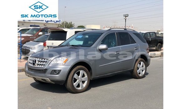 Buy Import Mercedes-Benz 190 Grey Car in Import - Dubai in Central Buy Import Mercedes-Benz 190 Grey Car in Import - Dubai in Central