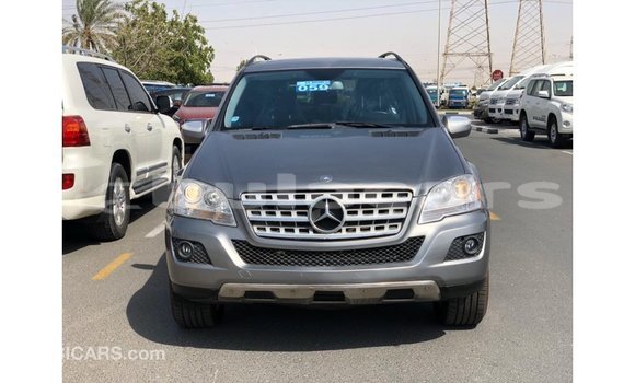 Buy Import Mercedes-Benz 190 Grey Car in Import - Dubai in Central Buy Import Mercedes-Benz 190 Grey Car in Import - Dubai in Central