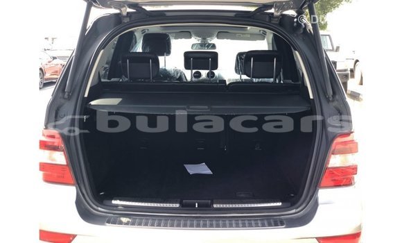 Buy Import Mercedes-Benz 190 Grey Car in Import - Dubai in Central Buy Import Mercedes-Benz 190 Grey Car in Import - Dubai in Central