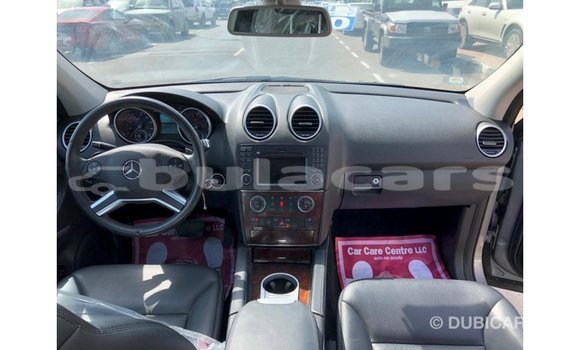 Buy Import Mercedes-Benz 190 Grey Car in Import - Dubai in Central Buy Import Mercedes-Benz 190 Grey Car in Import - Dubai in Central