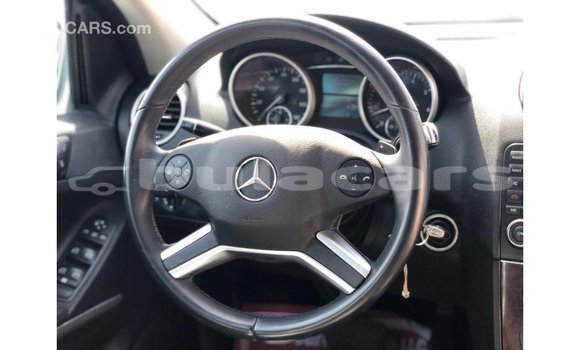 Buy Import Mercedes-Benz 190 Grey Car in Import - Dubai in Central Buy Import Mercedes-Benz 190 Grey Car in Import - Dubai in Central