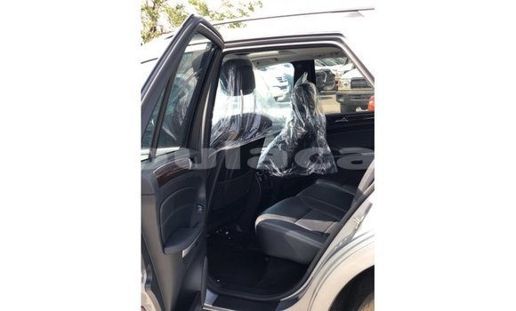 Buy Import Mercedes-Benz 190 Grey Car in Import - Dubai in Central Buy Import Mercedes-Benz 190 Grey Car in Import - Dubai in Central