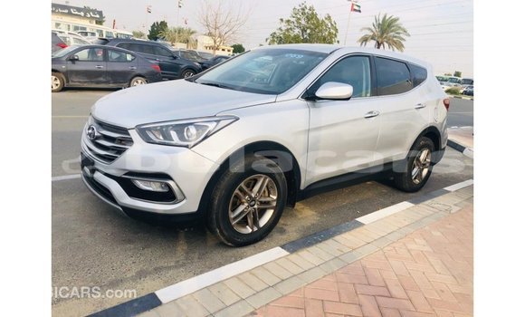 Buy Import Hyundai Santa Fe Grey Car in Import - Dubai in Central Buy Import Hyundai Santa Fe Grey Car in Import - Dubai in Central