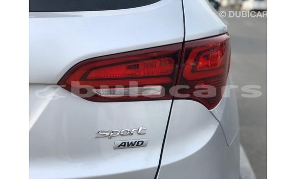 Buy Import Hyundai Santa Fe Grey Car in Import - Dubai in Central Buy Import Hyundai Santa Fe Grey Car in Import - Dubai in Central