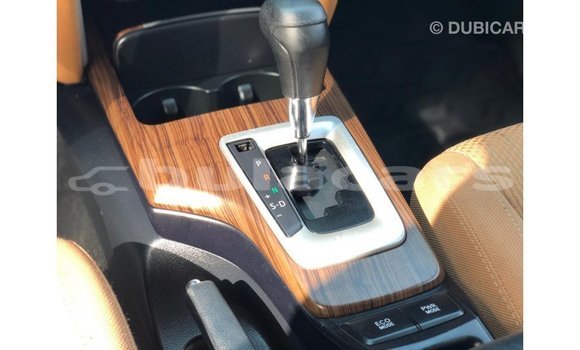 Buy Import Toyota Fortuner White Car in Import - Dubai in Central Buy Import Toyota Fortuner White Car in Import - Dubai in Central