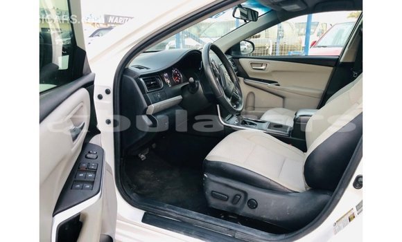 Buy Import Toyota Camry White Car in Import - Dubai in Central Buy Import Toyota Camry White Car in Import - Dubai in Central