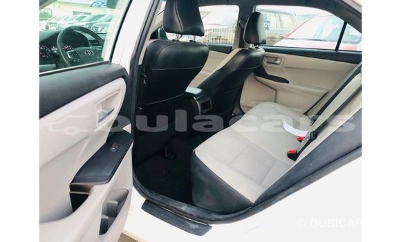 Buy Import Toyota Camry White Car in Import - Dubai in Central Buy Import Toyota Camry White Car in Import - Dubai in Central