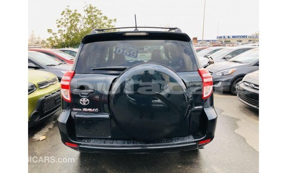 Buy Import Toyota 4Runner Black Car in Import - Dubai in Central Buy Import Toyota 4Runner Black Car in Import - Dubai in Central