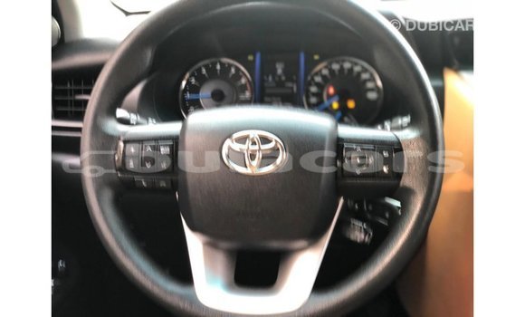 Buy Import Toyota Fortuner White Car in Import - Dubai in Central Buy Import Toyota Fortuner White Car in Import - Dubai in Central