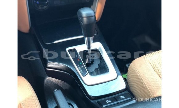 Buy Import Toyota Fortuner White Car in Import - Dubai in Central Buy Import Toyota Fortuner White Car in Import - Dubai in Central