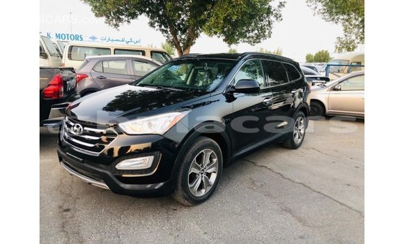 Buy Import Hyundai Santa Fe Black Car in Import - Dubai in Central Buy Import Hyundai Santa Fe Black Car in Import - Dubai in Central