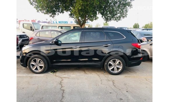 Buy Import Hyundai Santa Fe Black Car in Import - Dubai in Central Buy Import Hyundai Santa Fe Black Car in Import - Dubai in Central