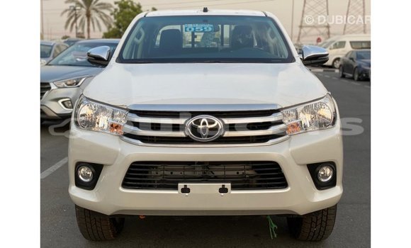 Buy Import Toyota Hilux White Car in Import - Dubai in Central Buy Import Toyota Hilux White Car in Import - Dubai in Central