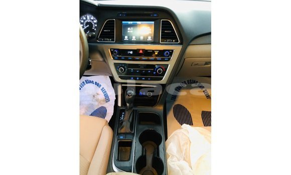 Buy Import Hyundai Sonata Red Car in Import - Dubai in Central Buy Import Hyundai Sonata Red Car in Import - Dubai in Central