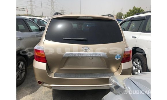 Buy Import Toyota Highlander Other Car in Import - Dubai in Central Buy Import Toyota Highlander Other Car in Import - Dubai in Central