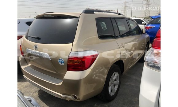 Buy Import Toyota Highlander Other Car in Import - Dubai in Central Buy Import Toyota Highlander Other Car in Import - Dubai in Central