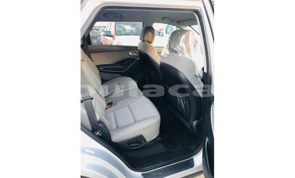 Buy Import Hyundai Santa Fe Grey Car in Import - Dubai in Central Buy Import Hyundai Santa Fe Grey Car in Import - Dubai in Central