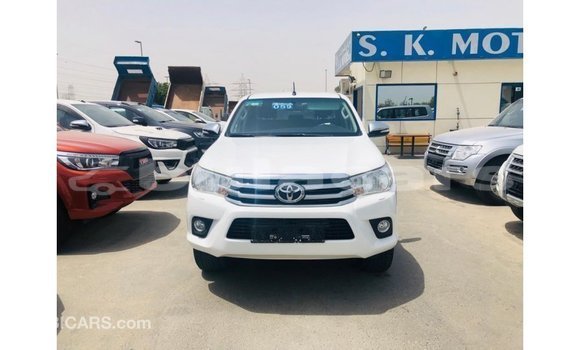 Buy Import Toyota Hilux White Car in Import - Dubai in Central Buy Import Toyota Hilux White Car in Import - Dubai in Central