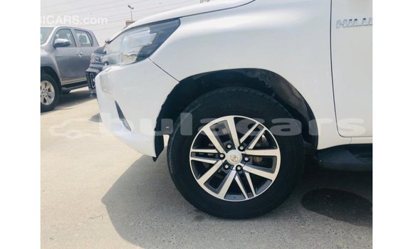 Buy Import Toyota Hilux White Car in Import - Dubai in Central Buy Import Toyota Hilux White Car in Import - Dubai in Central