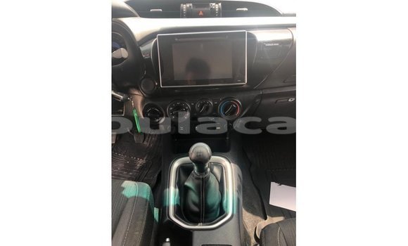 Buy Import Toyota Hilux White Car in Import - Dubai in Central Buy Import Toyota Hilux White Car in Import - Dubai in Central