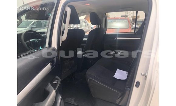 Buy Import Toyota Hilux White Car in Import - Dubai in Central Buy Import Toyota Hilux White Car in Import - Dubai in Central