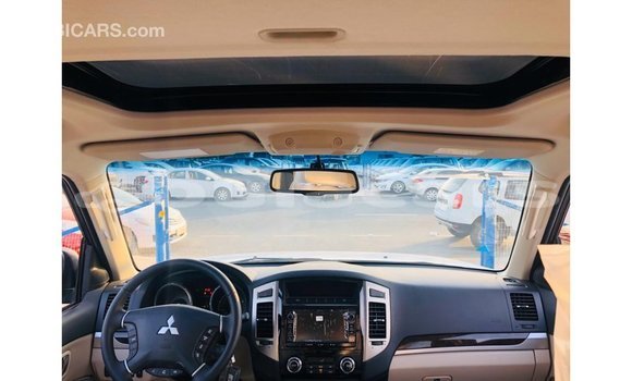 Buy Import Mitsubishi Pajero Black Car in Import - Dubai in Central Buy Import Mitsubishi Pajero Black Car in Import - Dubai in Central