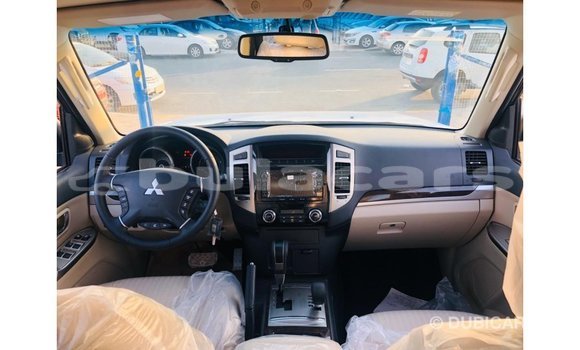 Buy Import Mitsubishi Pajero Black Car in Import - Dubai in Central Buy Import Mitsubishi Pajero Black Car in Import - Dubai in Central