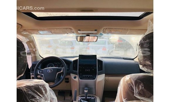 Buy Import Toyota Land Cruiser Black Car in Import - Dubai in Central Buy Import Toyota Land Cruiser Black Car in Import - Dubai in Central