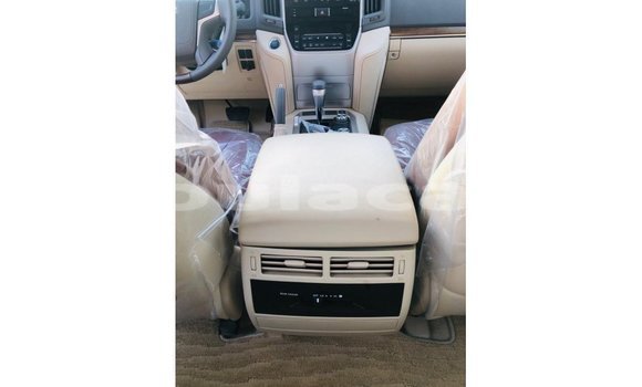 Buy Import Toyota Land Cruiser Black Car in Import - Dubai in Central Buy Import Toyota Land Cruiser Black Car in Import - Dubai in Central