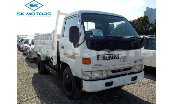 Buy Import Toyota Dyna White Car in Import - Dubai in Central