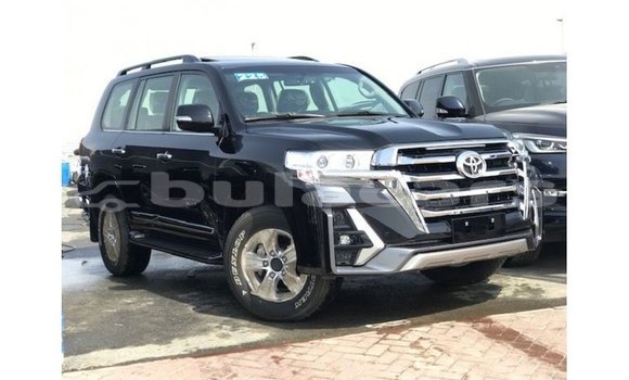 Buy Import Toyota Land Cruiser Black Car in Import - Dubai in Central
