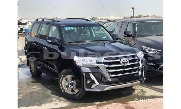 Buy Import Toyota Land Cruiser Black Car in Import - Dubai in Central Buy Import Toyota Land Cruiser Black Car in Import - Dubai in Central