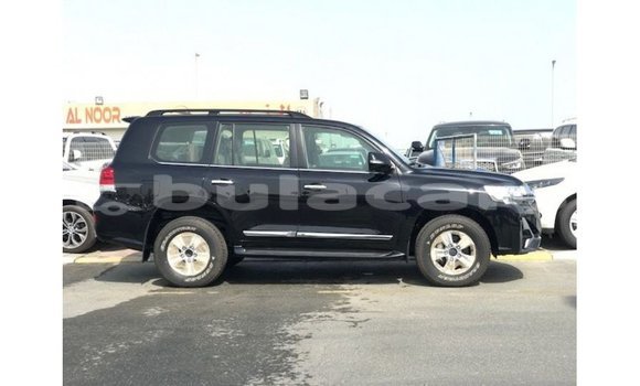 Buy Import Toyota Land Cruiser Black Car in Import - Dubai in Central Buy Import Toyota Land Cruiser Black Car in Import - Dubai in Central