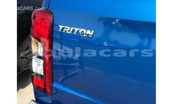 Buy Import Mitsubishi i Blue Car in Import - Dubai in Central Buy Import Mitsubishi i Blue Car in Import - Dubai in Central